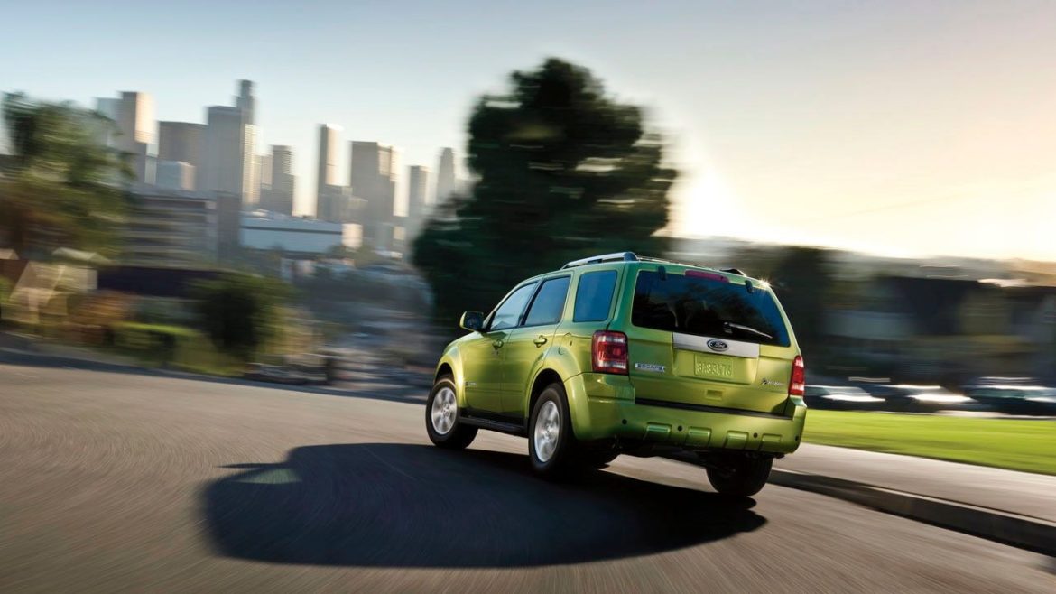 2011-ford-escape-hybrid_100339173